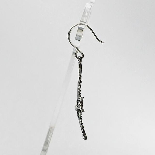 鳥 バード ピアス メンズ レディース シルバー925 揺れるピアス つばめ 