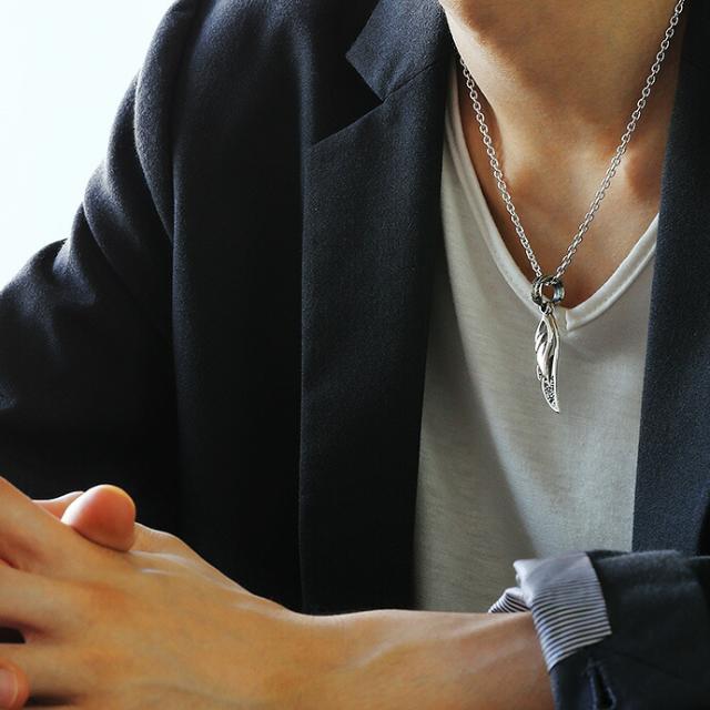 (ゆうパケット発送)　シルバー925 羽根　ネックレス　全長約65ｃｍ 重量約21.6ｇ 無料チェーン付きシルバー 925 ネックレス ペンダント