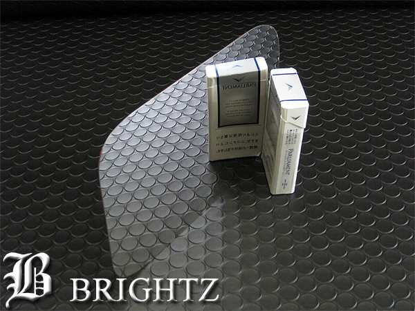 BRIGHTZ ノア ヴォクシー 70系 ZRR 70 75 超鏡面ステンレスガソリンタンクカバー FUELLID−051｜au PAY マーケット