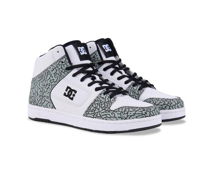 ディーシー dc メンズ ハイカット スニーカー シューズ DM254309 MANTECA 4 HI マンテカ4 ハイ ダンス スケーター 白 グレー ホワイト 型押し 復刻 限定 かっこいい WGR 男性 通学 大きいサイズ 25.5ｃｍ 26cm 26.5cm 27cm 28cm 29cm 30cm