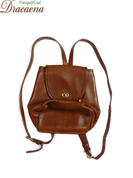 古着 バッグ Usa製 Old Coach コーチ 本革 レザー フラップ リュックサック バッグ 小型 ブラウン ブランド 雑貨 古着の通販はau Pay マーケット 古着屋ドラセナ