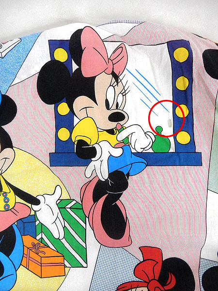 雑貨 古着 Disney ディズニー ミニーちゃん 大集合 キャラクター ゴム入り ベッドシーツ カバー リメイク生地としても 小物 古着の通販はau Pay マーケット 古着屋ドラセナ