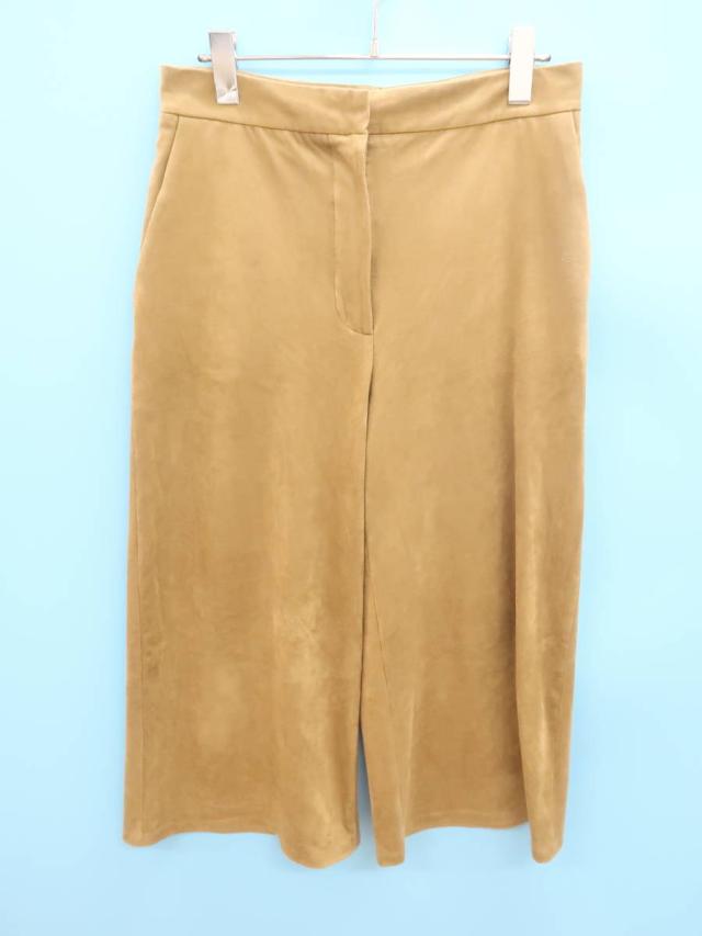 Zara ザラ ハイウエストフェイクスエードクロップドパンツ ベージュ レディース Aランク S 委託倉庫から出荷 の通販はau Pay マーケット ブランド品の買取販売 Wanboo