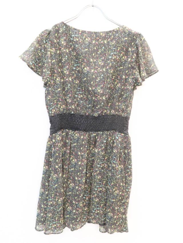 Jayro ジャイロ ウエストシャーリングフロントジップフレアワンピース フレンチスリーブ 黒 黄 レディース Aランク Mの通販はau Pay マーケット ブランド古着の買取販売 Wanboo