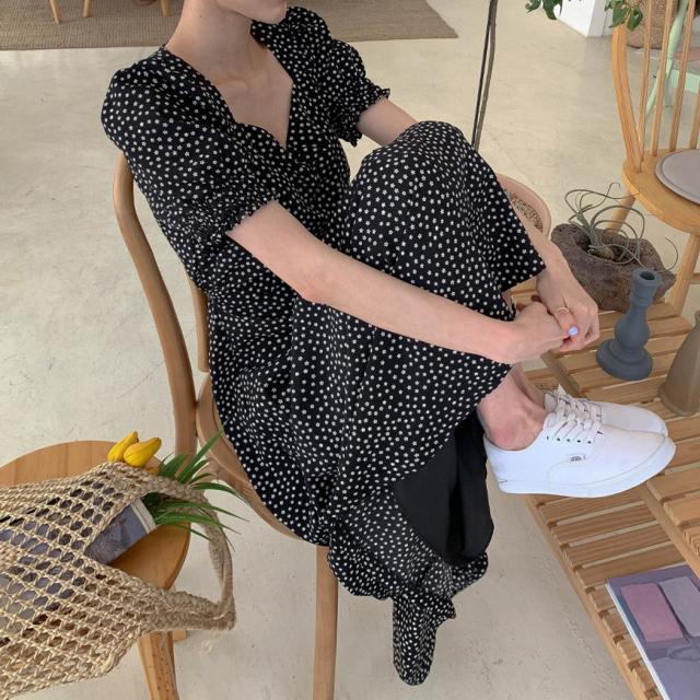 大人気❤️ミニ丈ワンピース 可愛い首元 春夏デート パーティー 首元が魅力的✿ミニ丈ワンピース♥春夏デートや女子会