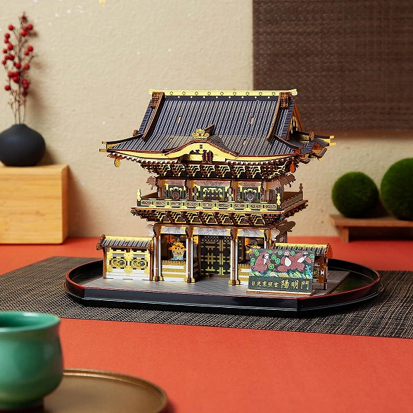 メール便送料無料 Wooden Art ki-gu-mi 日光東照宮 陽明門 カラーVer.  木製 ウッドパズル 立体パズル エーゾーン 木組 工作 おもちゃ インテリア_1