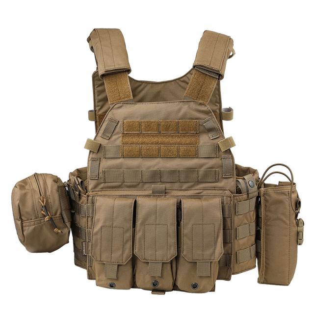 EMERSON LBT6094Aスタイル プレートキャリア 3ポーチ付 CB サバイバルゲーム