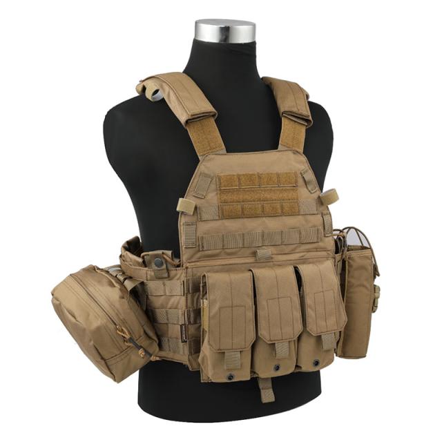 EMERSON LBT6094Aスタイル プレートキャリア 3ポーチ付 CB サバイバルゲーム