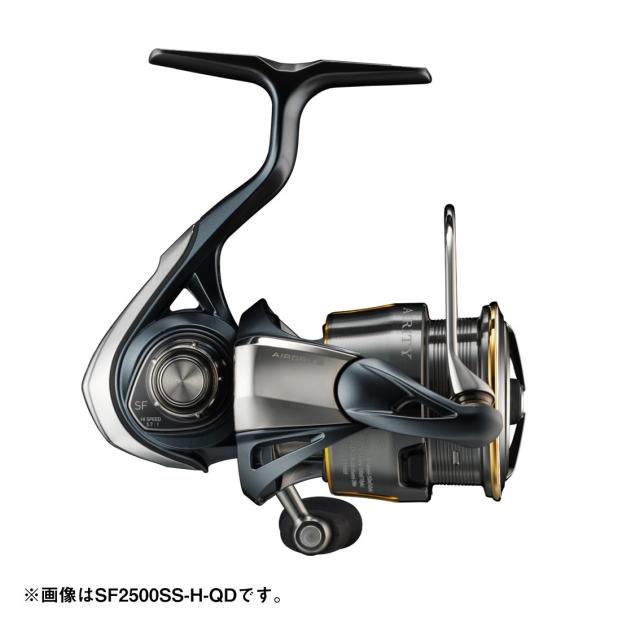 ダイワ 23 エアリティ SF2000SS-H (Daiwa スピニングリール 釣り
