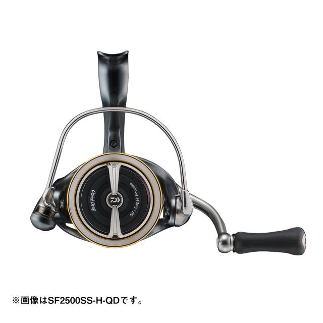 ダイワ 23 エアリティ SF2000SS-H (Daiwa スピニングリール 釣り