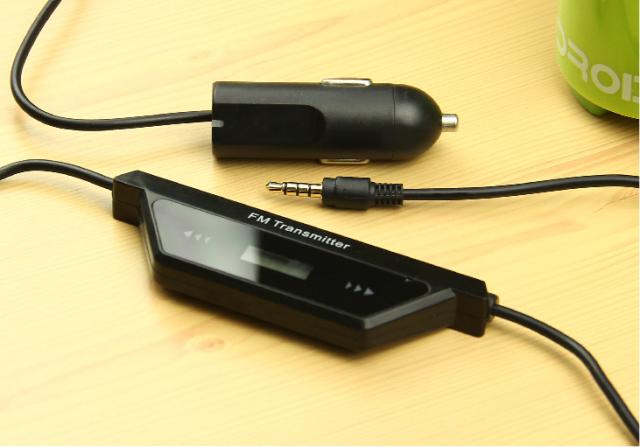 送料無料 ミニ Fmトランスミッター 3 5mm オーディオプラグ式 通用型 Iphone5 Samsung Htc Blackberry対応 の通販はau Pay マーケット Pcastore 送料無料 ミニ Fmトランスミッター 3 5mm オーディオプラグ式 通用型 Iphone5 Samsung Htc Blackberry対応 の通販はau Pay マーケット Pcastore