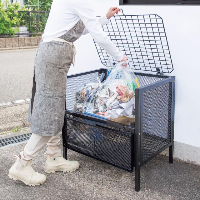 出し入れしやすいメッシュダストボックス