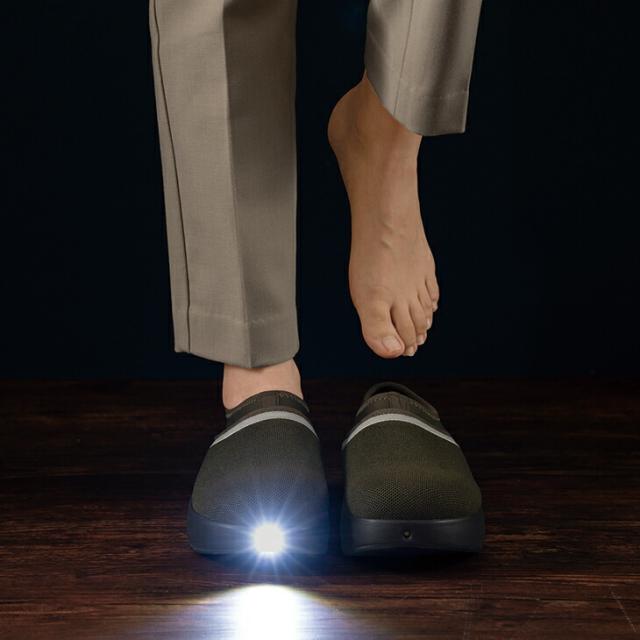 APD DC AC アームチェア 1人掛け用ソファ 4脚 キャメル 革製