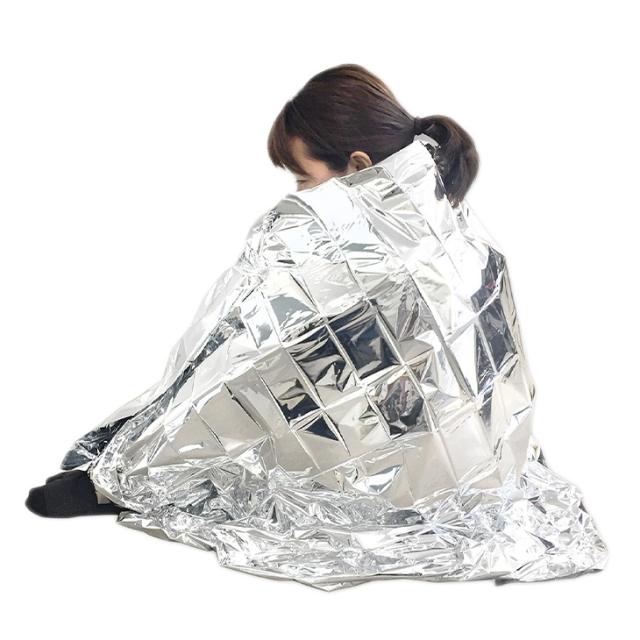 防災士が選んだオリジナル 防災用品 38点 セット DX Amazon.co.jp: 防災士が選んだオリジナル防災用品38点セットDX