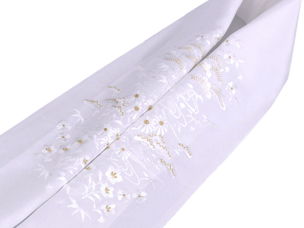着物美人 送料無料 半襟 刺繍 正絹 半襟刺繍 刺繍襟 かけ襟 結婚式 留袖 入学式 卒業式 訪問着 成人式 振袖用 白 金 吉祥 D 31eの通販はau Pay マーケット 着物美人