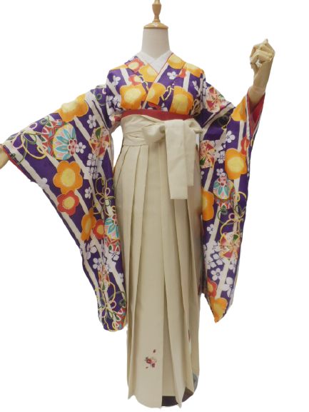 【レンタル】　往復送料無料 全部揃って安心 レンタル 小学生 大学生 卒業式 袴 レンタル 袴 卒業式袴セット 小学生 袴女児 女の子 小学生 袴 セット 小学生 卒業式 袴 レンタル 女の子 小学校 卒業式 着物 紫地 手毬 梅 柄No.K-338