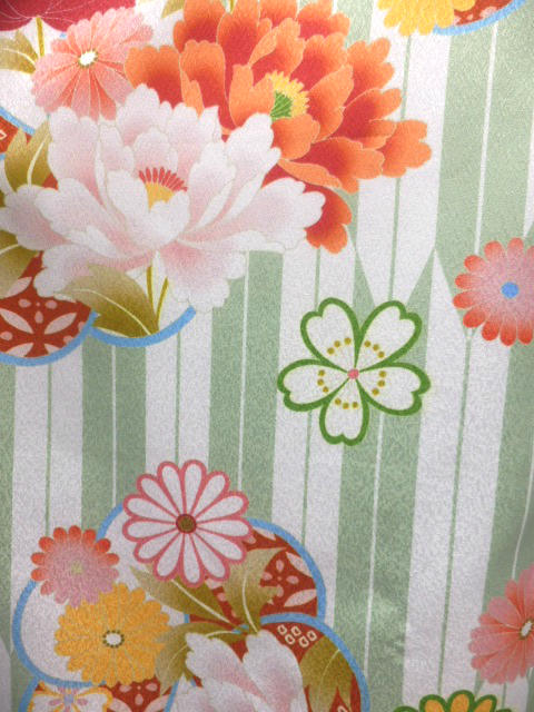 【期間限定割引】往復送料無料 全部揃って安心 レンタル 小学生 大学生 卒業式 袴 レンタル 袴 卒業式袴セット 小学生 袴女児 女の子 小学生 袴 セット 小学生 卒業式 袴 レンタル 女の子 小学校 卒業式 着物 淡いグリーン地 矢絣 捻じれ梅 柄No.327