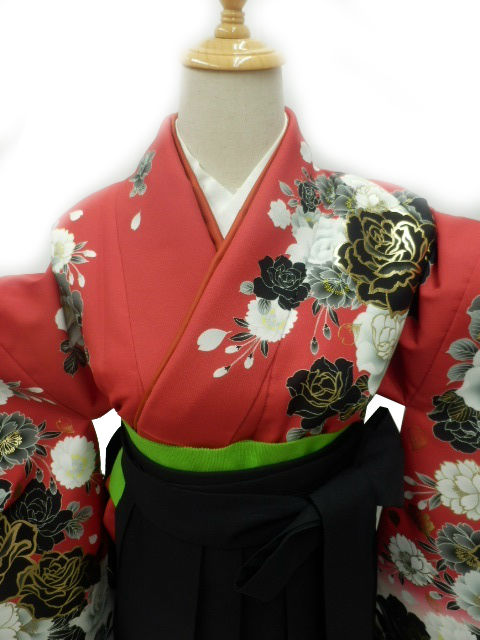 【期間限定割引】往復送料無料 全部揃って安心 レンタル 小学生 大学生 卒業式 袴 レンタル 袴 卒業式袴セット 小学生 袴女児 女の子 小学生 袴 セット 小学生 卒業式 袴 レンタル 女の子 小学校 卒業式 着物 赤地 バラ 柄No.331