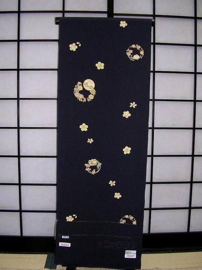 ★正絹小紋着尺★濃紺地に四君子柄ｎｏ１３