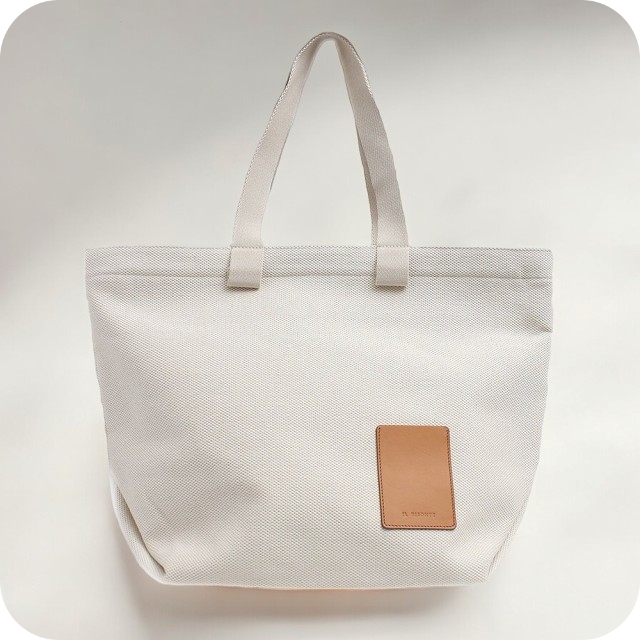 イルビゾンテ IL BISONTE ハンドバッグ BTO139-TCVO08-NA236 レディース ナチュラル ホワイト