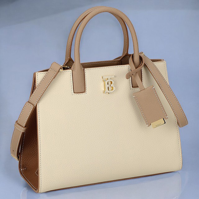 バ−バリ− ハンドバッグ レディース ブランド BURBERRY 8072522 ホワイト