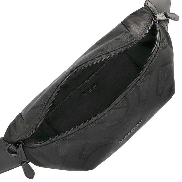 バーバリー ボディバッグ メンズ ブランド BURBERRY CHINA 8043707 A1189 ブラック 斜めがけ 軽量 小さめ ブランド 高級 おしゃれ プレゼント 男性 実用的 かっこいい_2