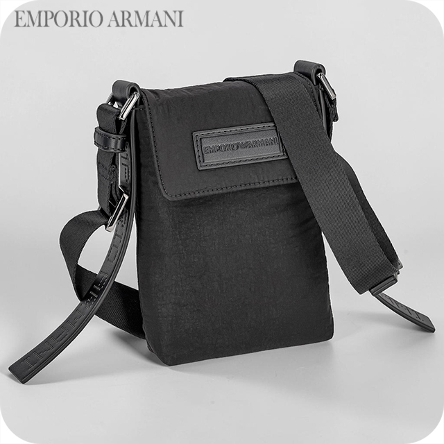 エンポリオ・アルマーニ ショルダーバッグ メンズ ブランド EMPORIO ARMANI CHINA Y4R452-Y701J 80001 ブラック 斜めがけ ブランド 高級 おしゃれ プレゼント 男性 実用的 かっこいい