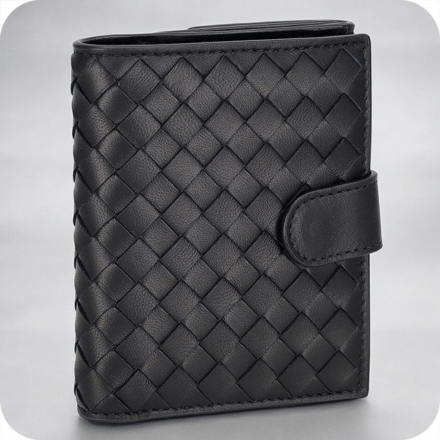 BOTTEGA VENETA 二つ折り財布　パラキート CASSETTE（BOTTEGA VENETA） ボッテガ ヴェネタ （BOTTEGA マキシ