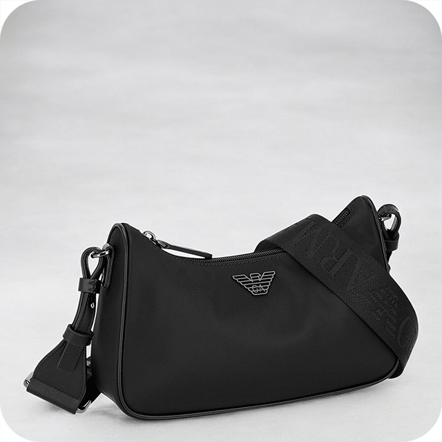 エンポリオ・アルマーニ ショルダーバッグ レディース ブランド EMPORIO ARMANI EM001808-AF13454 ブラック 斜めがけ 高級 おしゃれ プレゼント 女性 実用的 かわいい