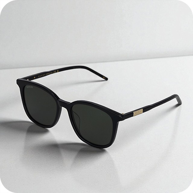 グッチ　GUCCI サングラス　GG1158SK ケース付き　ロゴ　付属品付き グッチ GUCCI サングラス GG1158SK ケース付き ロゴ 付属品付き グッチ