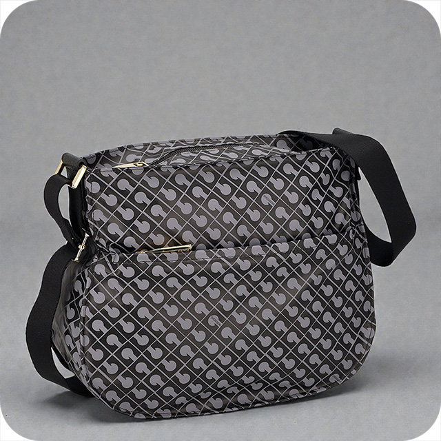 ゲラルディーニ ショルダーバッグ レディース ブランド GHERARDINI GH0261 GRANI GRANI 斜めがけ 高級 おしゃれ プレゼント 女性 実用的 かわいい