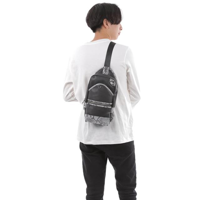 ヘビ柄　ボディーバック 新品 ボディバッグ ヘビ柄 パイソン柄 メンズ ショルダーバッグ