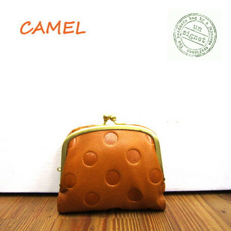 [アンシグネット] un signet カウレザードット柄　折り財布 二つ折り財布 日本製 55212