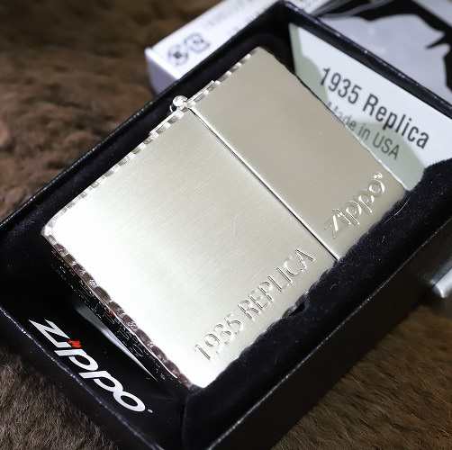 ZIPPO】1935レプリカ シンプルロゴ シルバー コーナーカット 銀