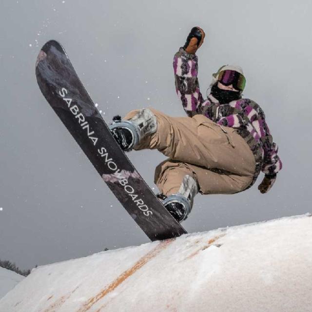 スノーボード 23-24 SABRINA BULLET 143 サブリナ（SABRINA）（レディース）スノーボード 板 スノボ 23-24