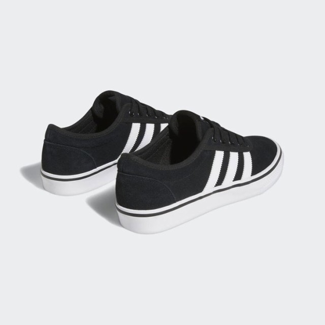 adidas skateboarding アディダス スニーカー アディイーズ