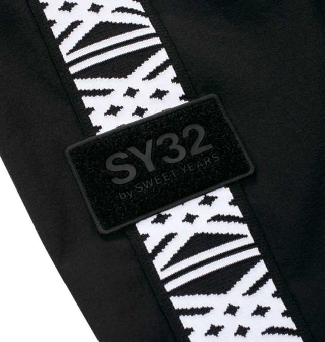 大きいサイズ SY32 by SWEET YEARS パイピング ナイロン トラックジャケット ブラック×グレー 3L 4L 5L 6L/1273-4355-1-200