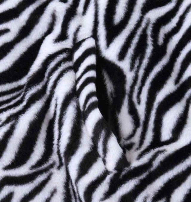 大きいサイズ BETTY BOOP フェイクファー フルジップパーカージャケット ゼブラ 3L 4L 5L 6L/1278-3622-1-138