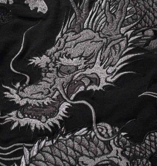 大きいサイズ 絡繰魂 龍の戯れ 長袖 Tシャツ ブラック 3L 4L 5L 6L/1258-4335-1-168