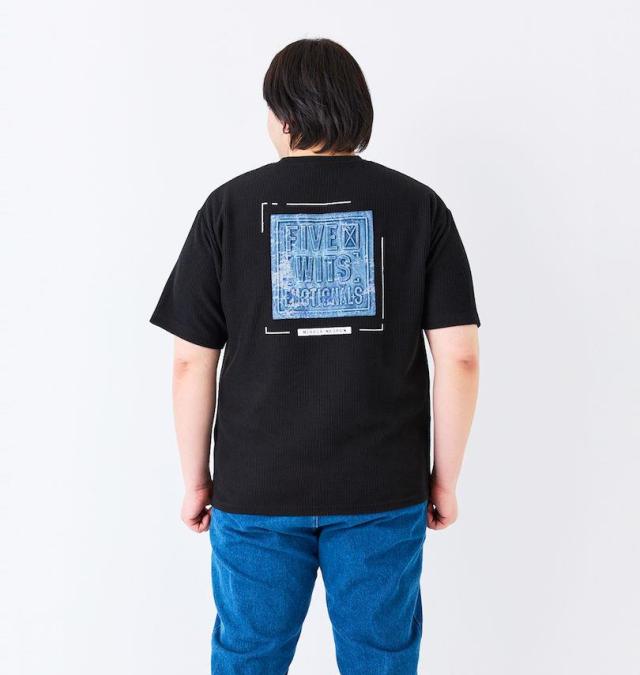 大きいサイズ in the attic デニム エンボス プリント ジャガード 半袖 Tシャツ ブラック 3L 4L 5L 6L/1258-5222-2-79