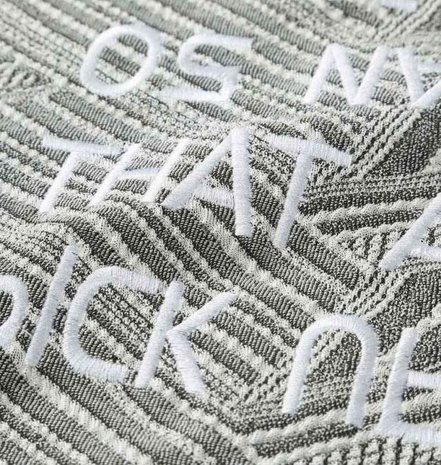 大きいサイズ in the attic ジャガード 刺繍 長袖 Tシャツ オフホワイト 3L 4L 5L 6L/1258-5360-1-79