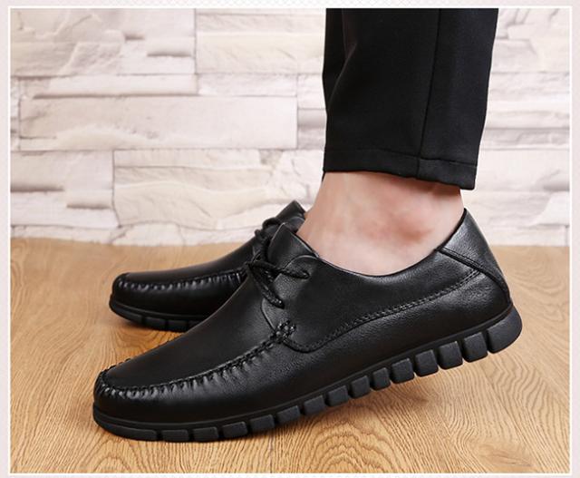 ついに再入荷 ドライビングシューズ メンズ スニーカー 黒 スリッポン モカシン カジュアル シューズ 通気性 紳士 靴 半額品 Centrodeladultomayor Com Uy