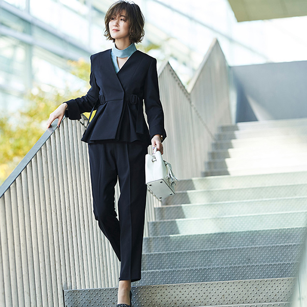 送料無料 21春夏新作 洗える ビジネススーツ レディース 2点セット ジャケット パンツ パンツスーツ キャリアスーツ オフィスカジュアの通販はau Pay マーケット Ruirue Boutique