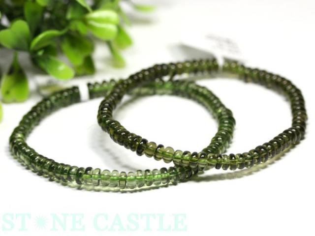 ☆高品質☆【天然石 ブレスレット】モルダバイト ボタン型 (約3x6mm) (鑑別済) (ケース付)  パワーストーン 母の日 ギフト