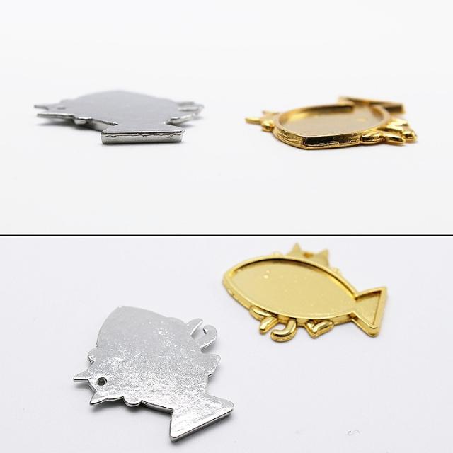 ネコとさかなのミール皿 1個[ゴールド/シルバー]☆ミール皿 