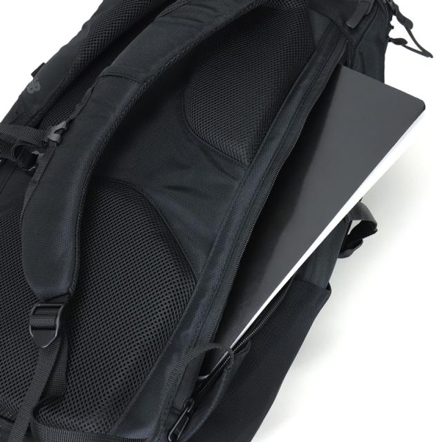 【商品レビュー記入で+5%】リュック ニューバランス new balance LAB45702 メンズ レディース スクエアリュック 大容量 リュックサック 通学 バッグ 男子 女子 おしゃれ 大人 ブランド ノートPC 撥水コーティング スクールリュック 通勤 35L A4 B4 高校生 大学生