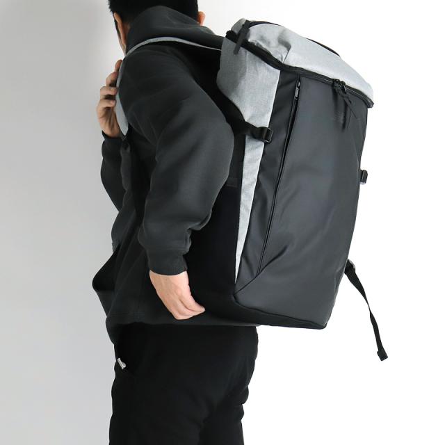 【商品レビュー記入で+5%】リュック ニューバランス new balance LAB45702 メンズ レディース スクエアリュック 大容量 リュックサック 通学 バッグ 男子 女子 おしゃれ 大人 ブランド ノートPC 撥水コーティング スクールリュック 通勤 35L A4 B4 高校生 大学生