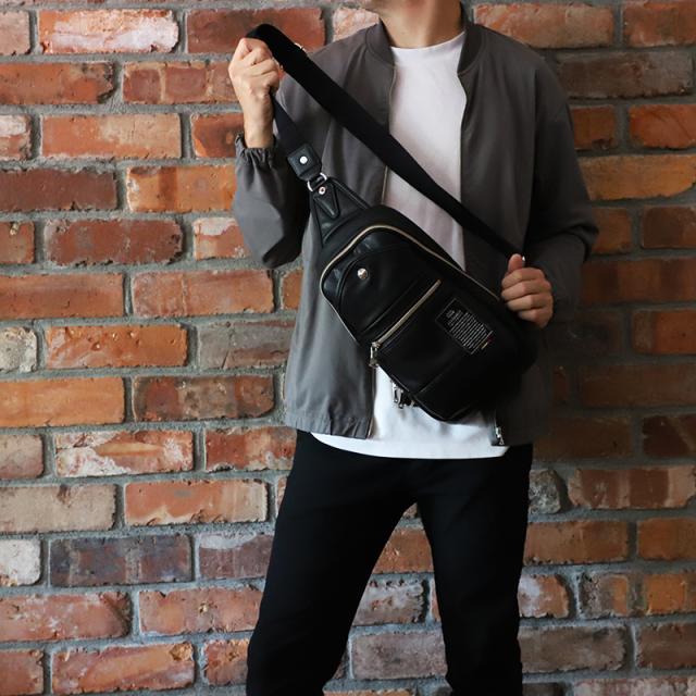 【商品レビュー記入で+5%】メデンイクイップメントボディバッグ MADDEN EQUIPMENT メデン MAJESTY マジェスティ 2.5L TMPI-02 ワンショルダーバッグ メンズ斜め掛けバッグ メンズ レディース コンパクト 軽量 合成皮革 合皮 フェイクレザー MADDEN