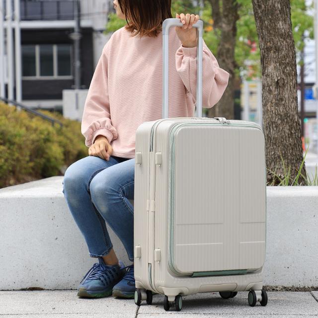 商品レビュー記入で+5%】イノベーター スーツケース Mサイズ フロント