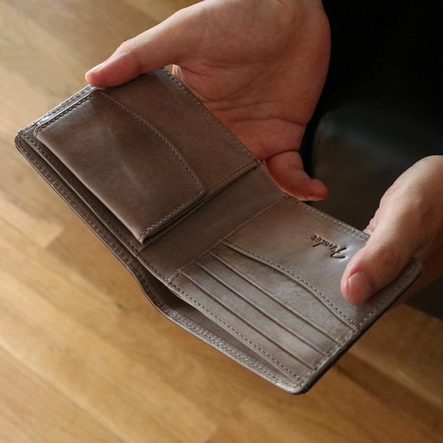 【商品レビュー記入で+5%】フェンダー 財布 二つ折り メンズ ブランド 本革 二つ折り財布 Fender 950-502  札入れ 折財布 ショートウォレット ハーフウォレット 牛革 革 レザー カジュアル オシャレ 人気 さいふ サイフ 革小物 商品レビュー記入で+5%】フェンダー 財布 二つ折り メンズ ブランド 本